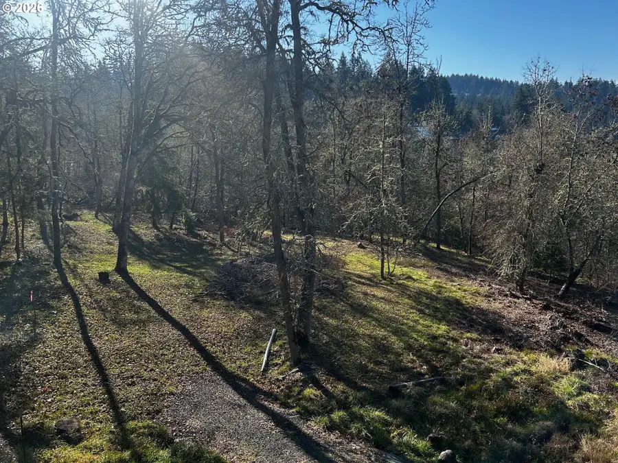 Hallmark Ln, Eugene, OR 97401 - #2