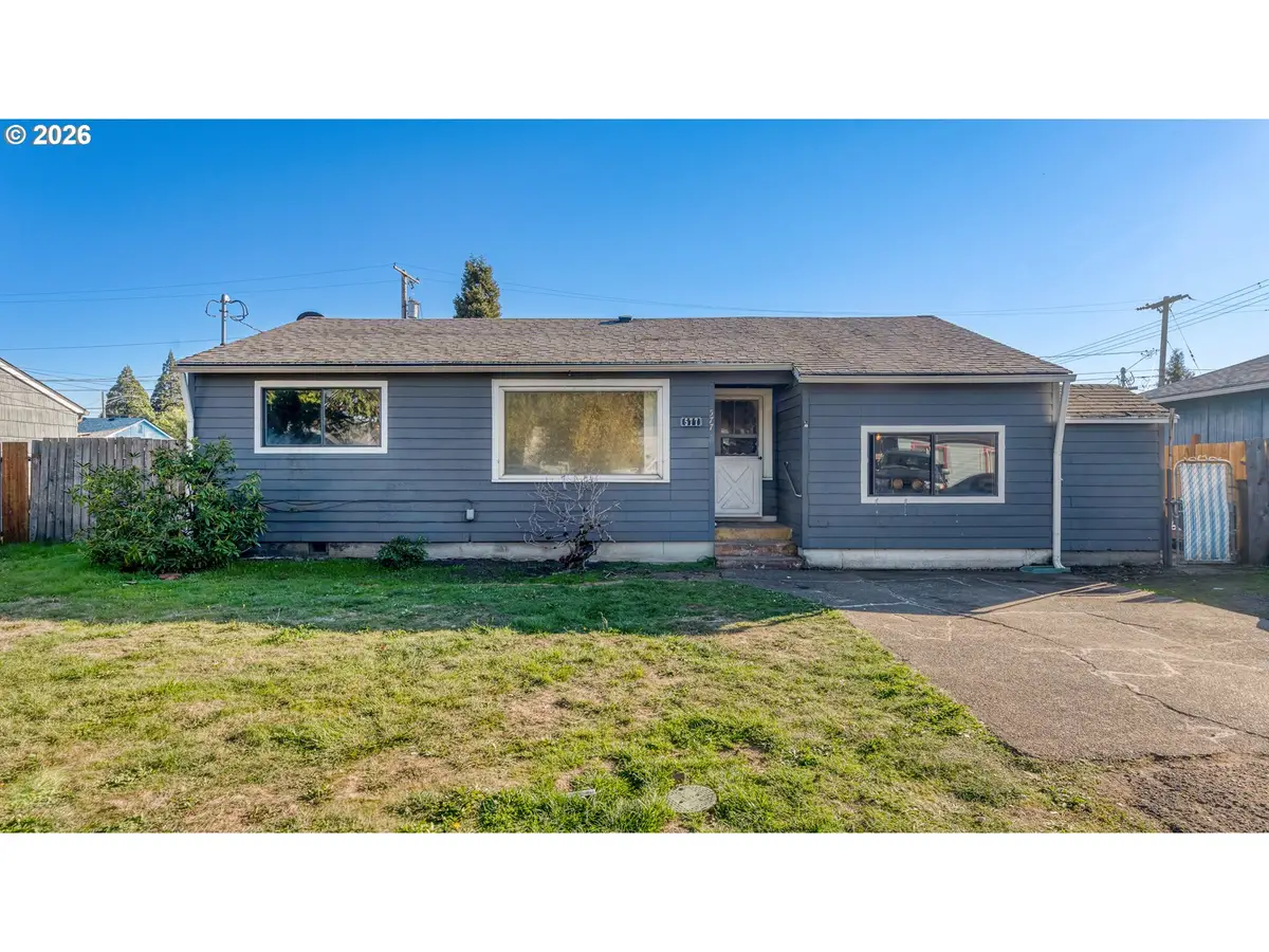 577 Pacific Ave, Springfield, OR 97477 - #1