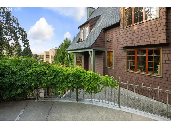 2535 NW Westover Rd #5, Portland, OR 97210