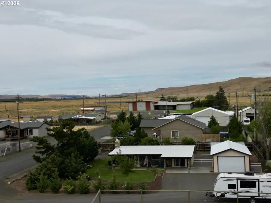 515 Columbia Ave, Roosevelt, WA 99356 - #2