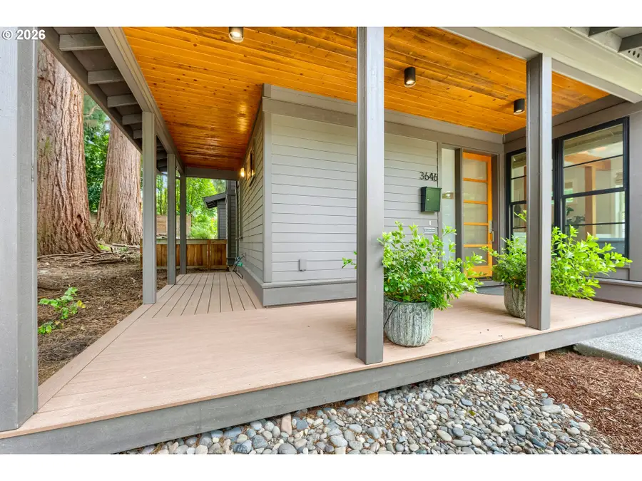 3646 SE Martins St, Portland, OR 97202 - #3