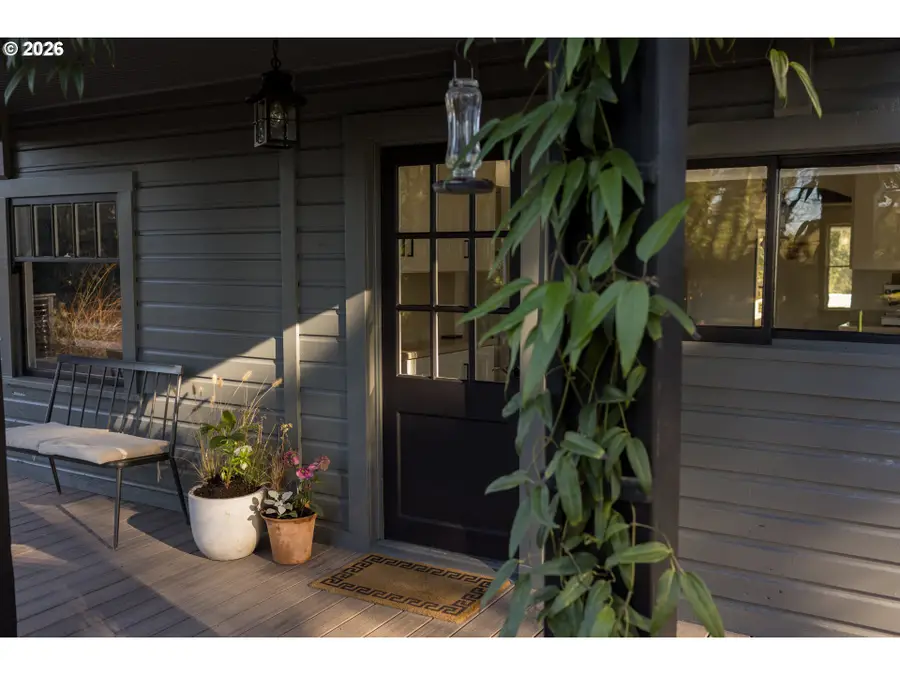 24085 NE Sunnycrest Rd, Newberg, OR 97132 - Image #2