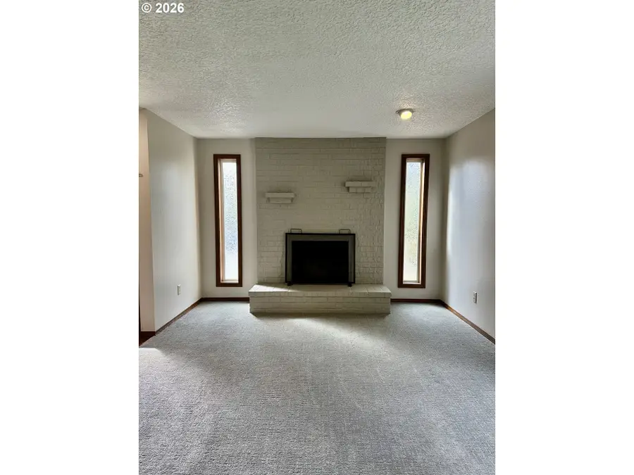 414 W 39th St, Vancouver, WA 98660 - #3