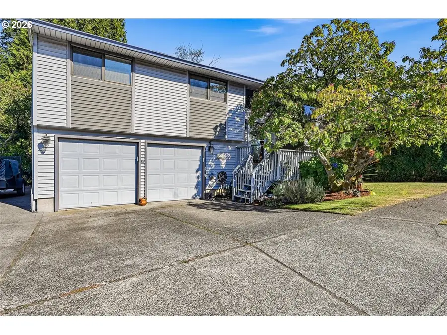 2330 SE Paloma Dr, Gresham, OR 97080 - #2