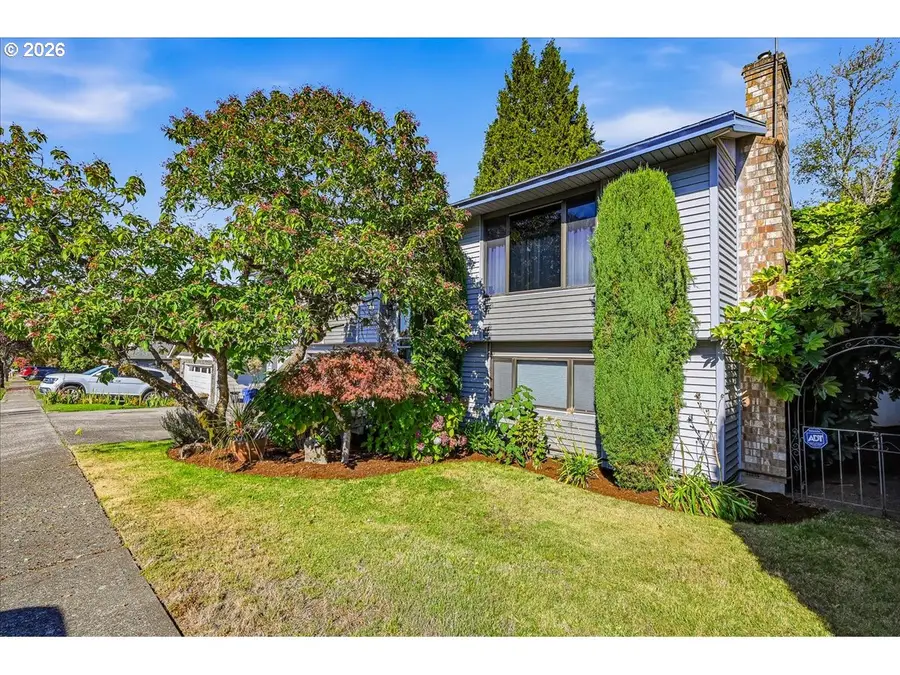 2330 SE Paloma Dr, Gresham, OR 97080 - #3