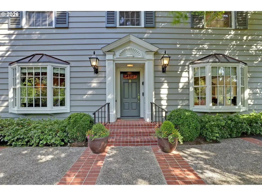 3484 SW Brentwood Dr, Portland, OR 97201 - #3