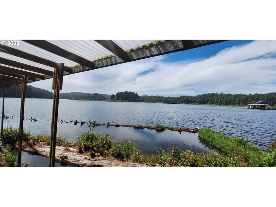 Tahkenitch Lake, Gardiner, OR 97441 - #3