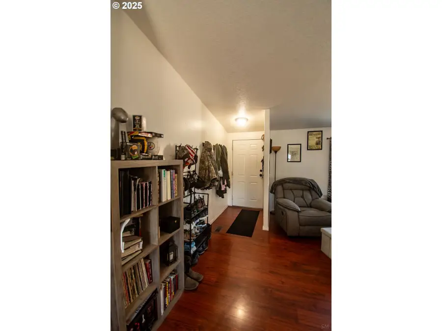 165 SE Kristen Dr, Irrigon, OR 97844 - Image #3