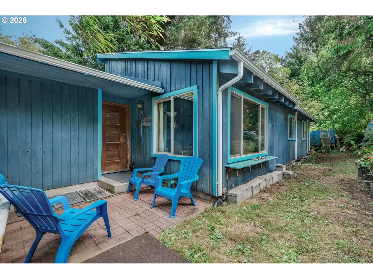 7135 SW Surfland St, South Beach, OR 97366 - #1
