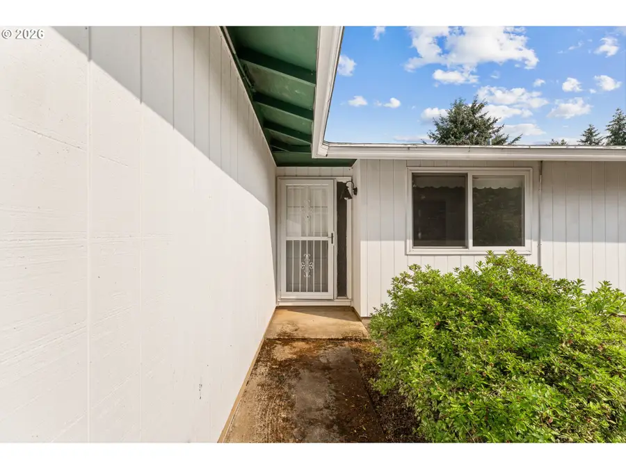 15035 Glen Oak Rd, Oregon City, OR 97045 - #3