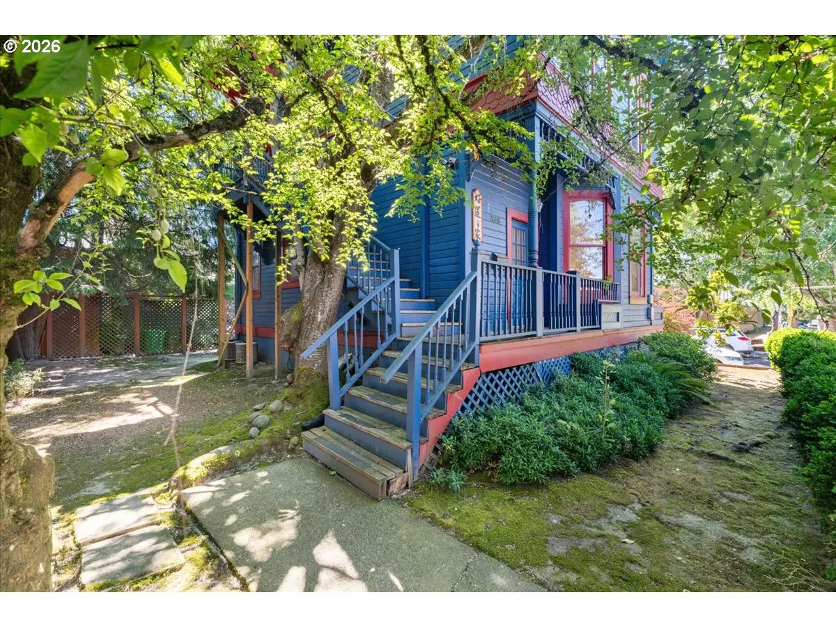 2606 SE Pine St, Portland, OR 97214 - #1