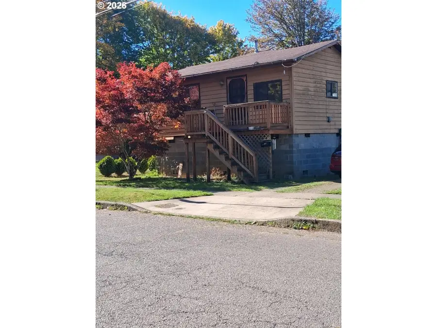 541 Jefferson Ave, Vernonia, OR 97064 - #3