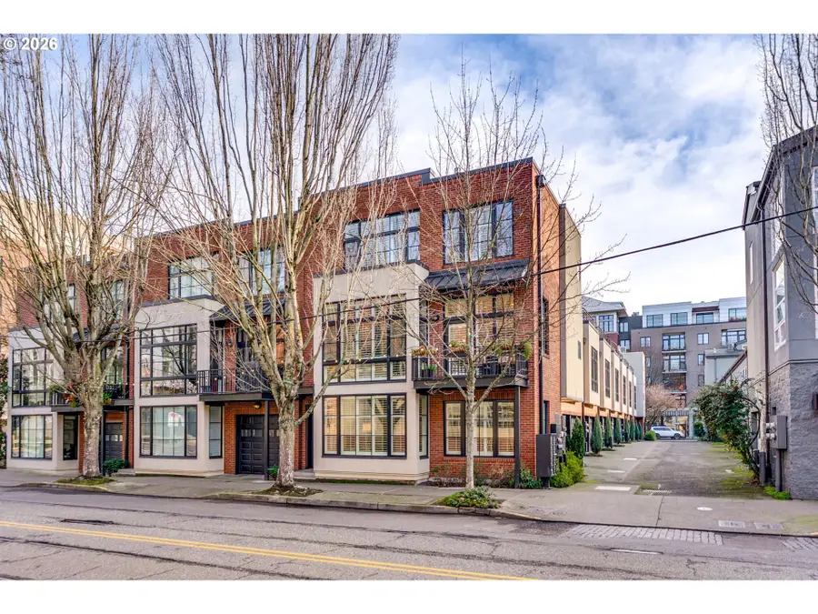 752 NW 12th Ave, Portland, OR 97209 - Image #2