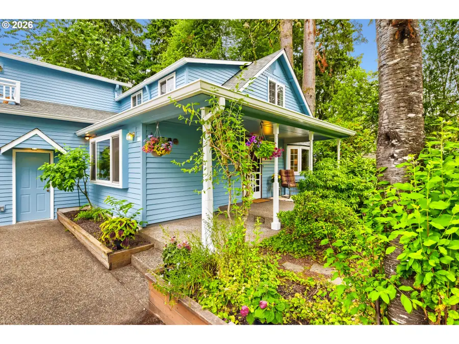 3740 SW Comus St, Portland, OR 97219 - #2