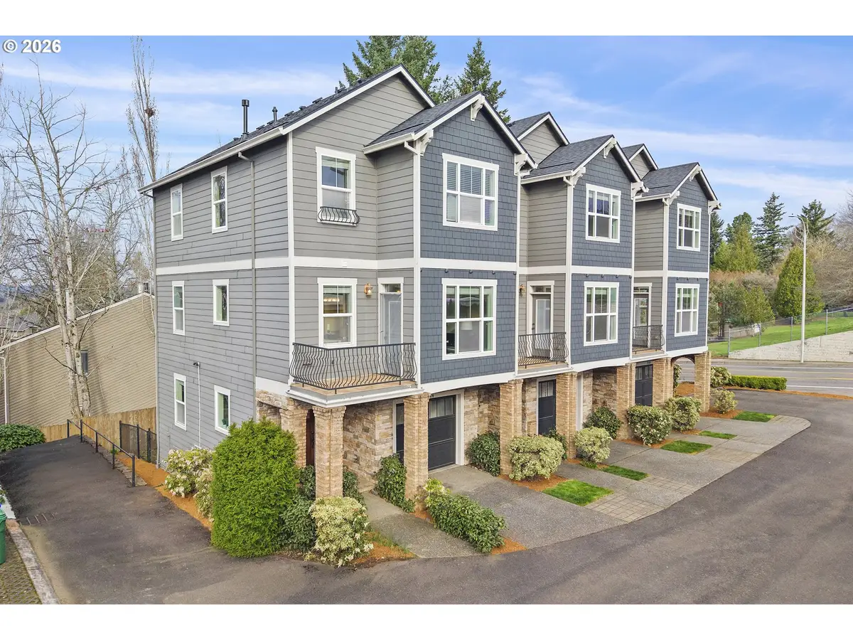 9402 SE Causey Ave, Northwest Clackamas, OR 97086 - #1