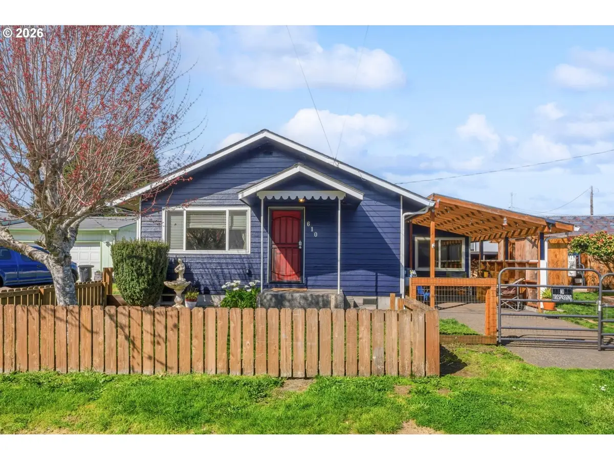 610 Park Ave, Lakeside, OR 97449 - #1