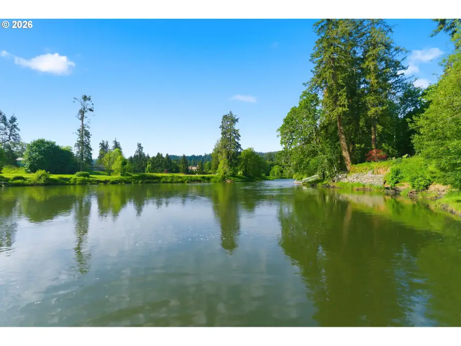 112 SW Tualatin Loop, West Linn, OR 97068 - #3