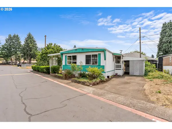 8951 SE Fuller Rd, HappyValley, OR 97086