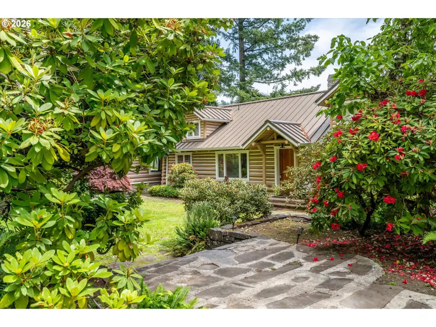 49482 Mckenzie Hwy, Vida, OR 97488 - #3