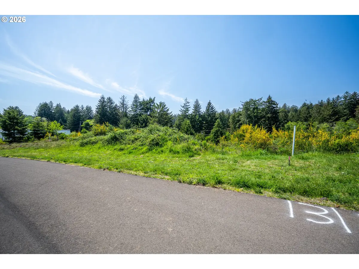 83615 Clear Lake Rd #13, Florence, OR 97439 - #1