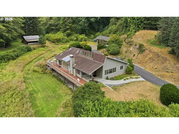 61370 Old Wagon Rd, CoosBay, OR 97420