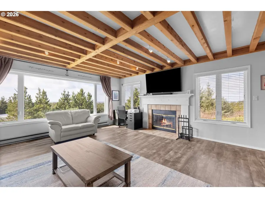 2801 Willows Rd #8, Seaview, WA 98644 - #3