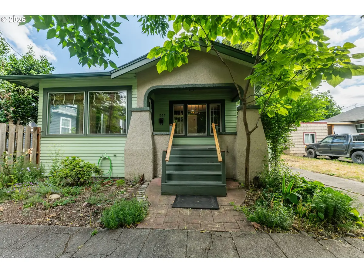 1223 Washington St, Eugene, OR 97401 - #1