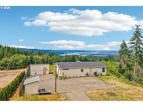 818 Kool Rd, Kelso, WA 98626