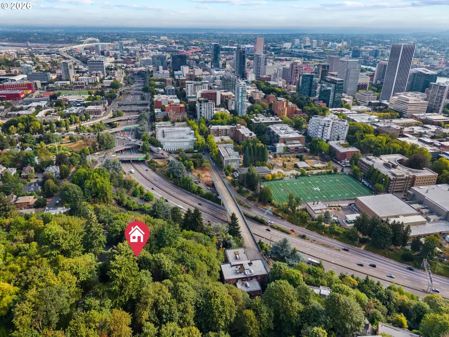 1977 SW 13th Ave, Portland, OR 97201 - #3