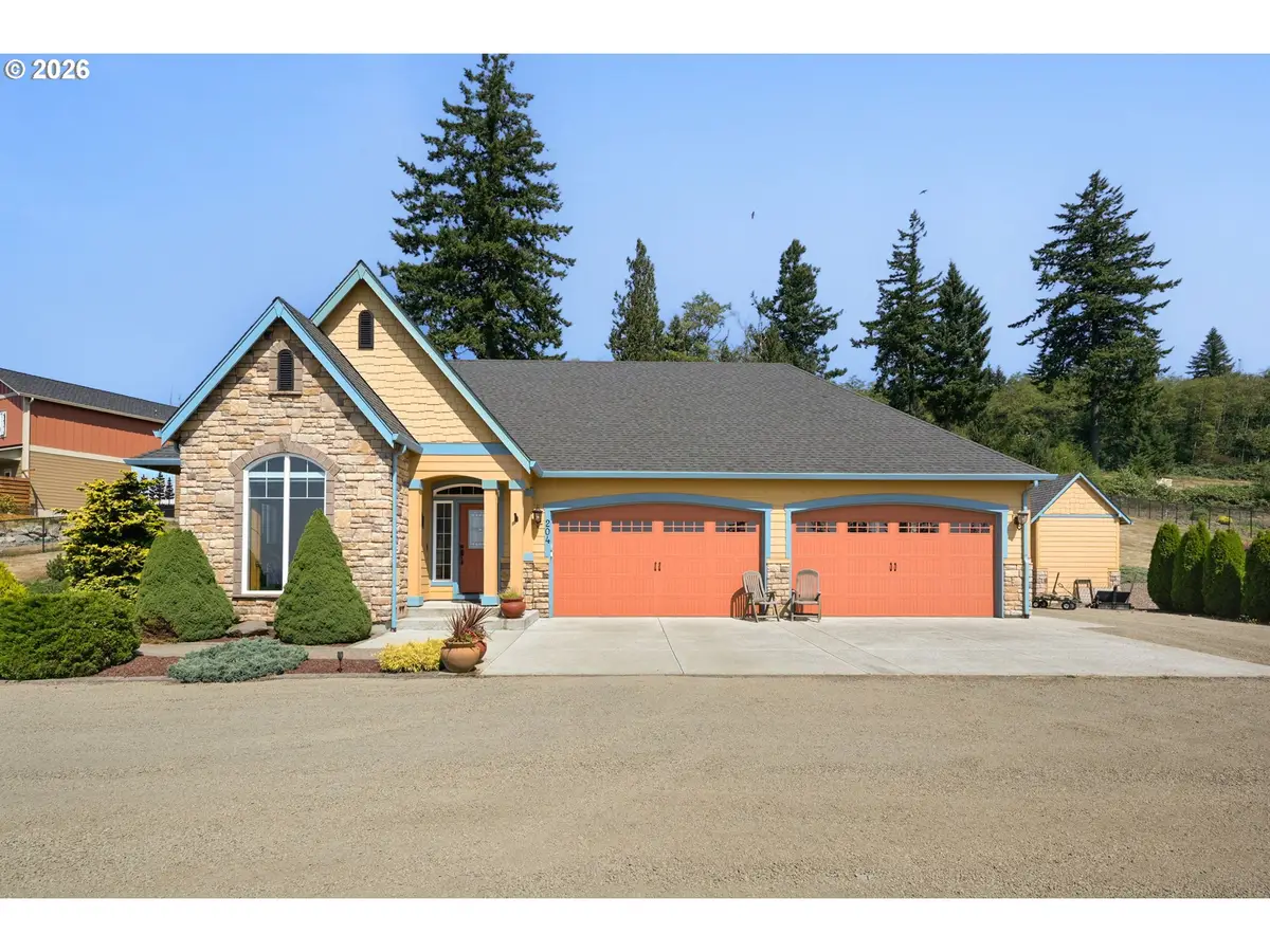 204 Powder Hill Dr, Kalama, WA 98625 - #1