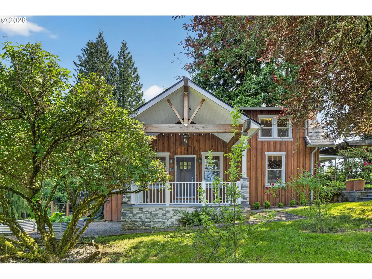 8 SW Alice St, Portland, OR 97219 - #1
