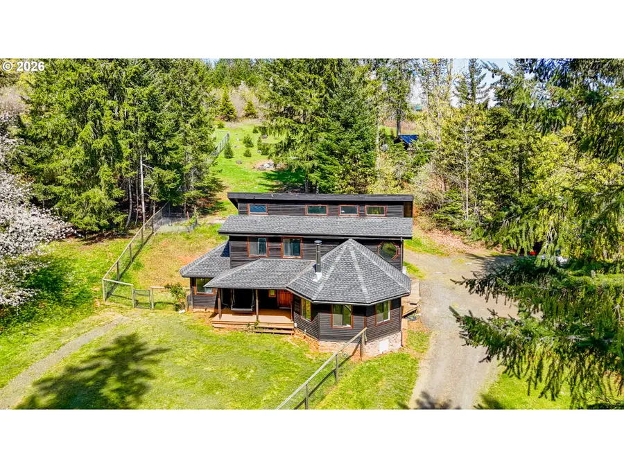 24691 Hall Rd, Cheshire, OR 97419 - #3