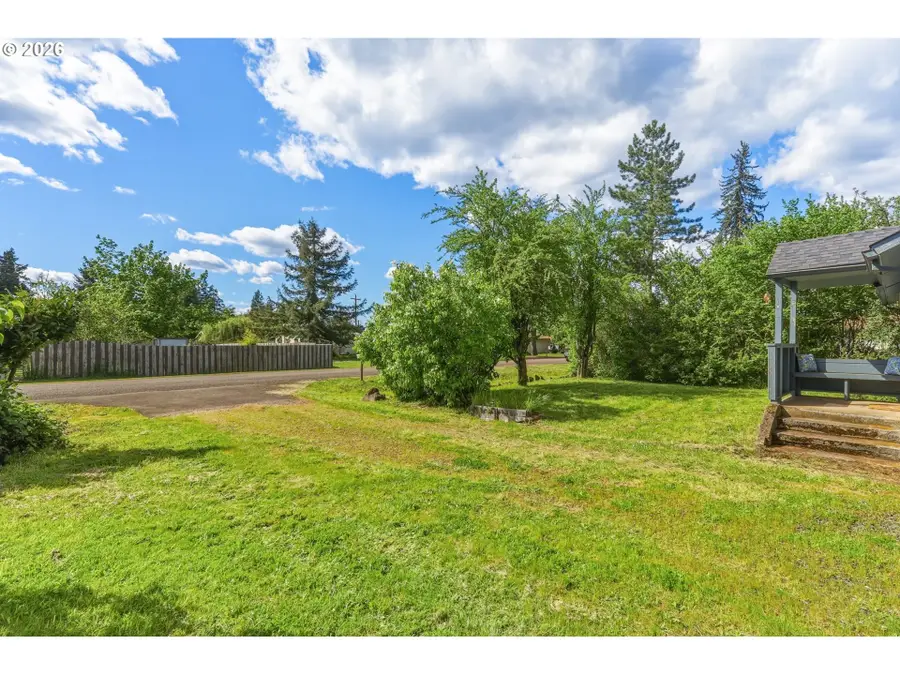 82661 Minnick Rd, Dexter, OR 97431 - #2