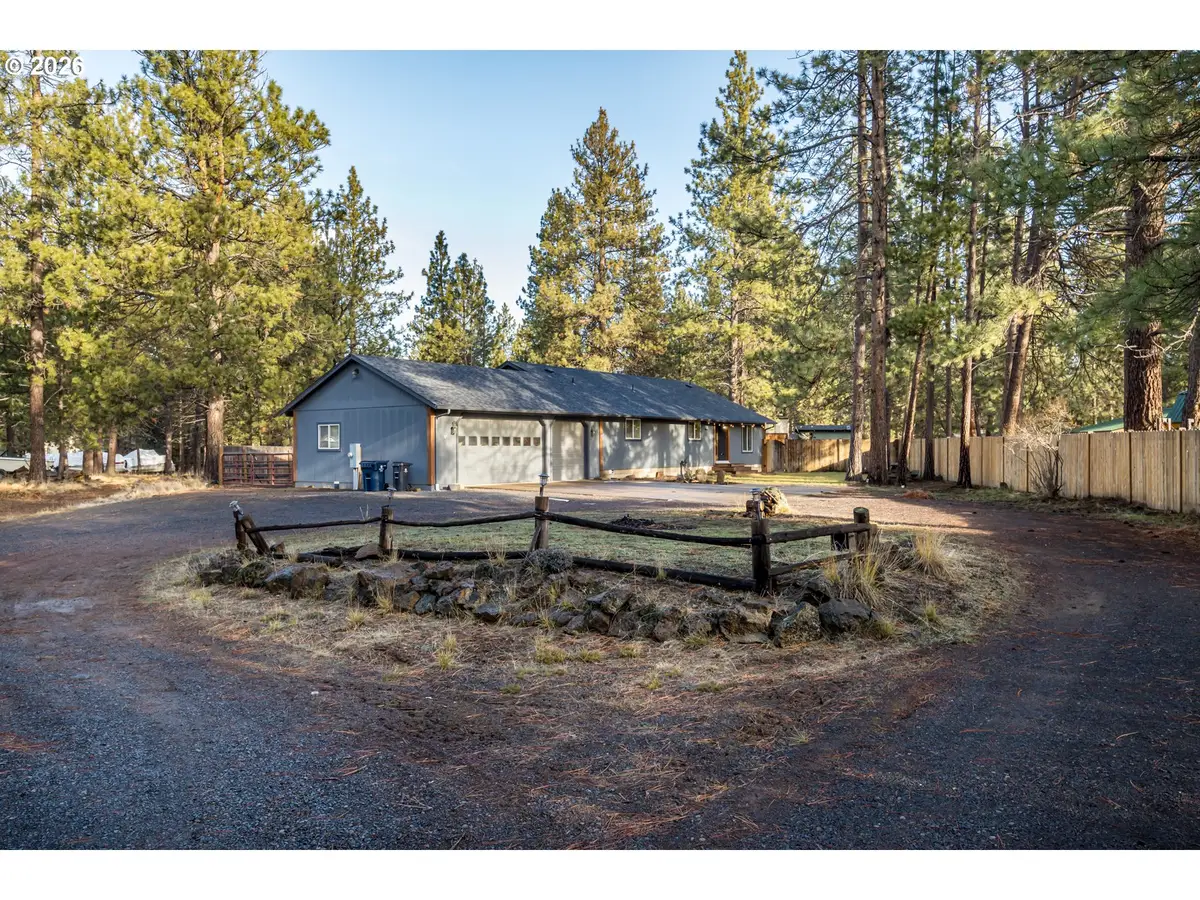 18870 Tuscarora Ln, Bend, OR 97702 - #1
