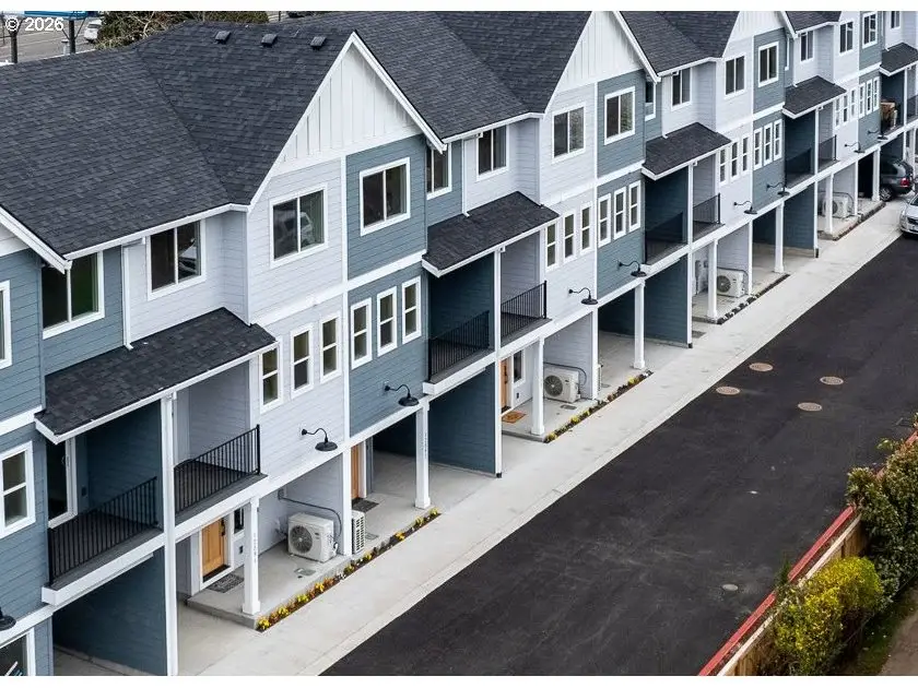 12086 SE Harold St, Portland, OR 97266 - #2