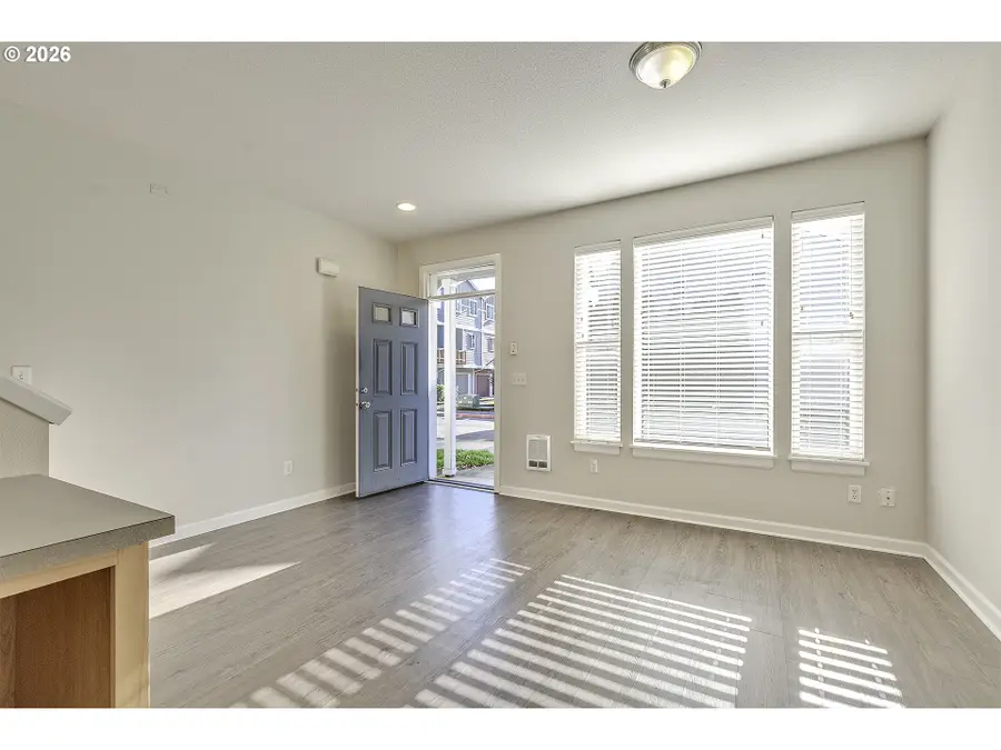 18437 SW Annamae Ln, Beaverton, OR 97003 - Image #2