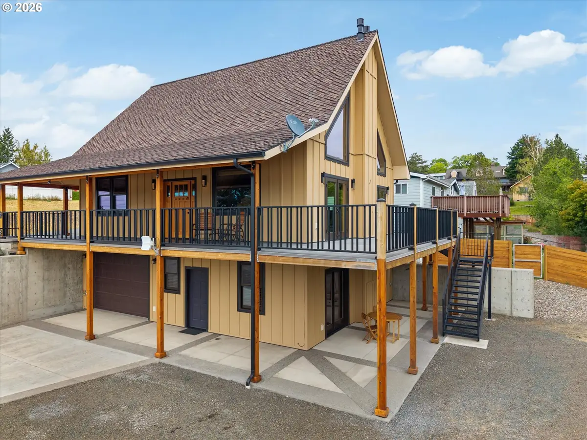 604 E Greenwood St, Enterprise, OR 97828 - #1