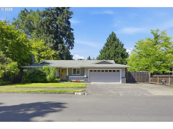 2171 Birchwood Ave, Eugene, OR 97401