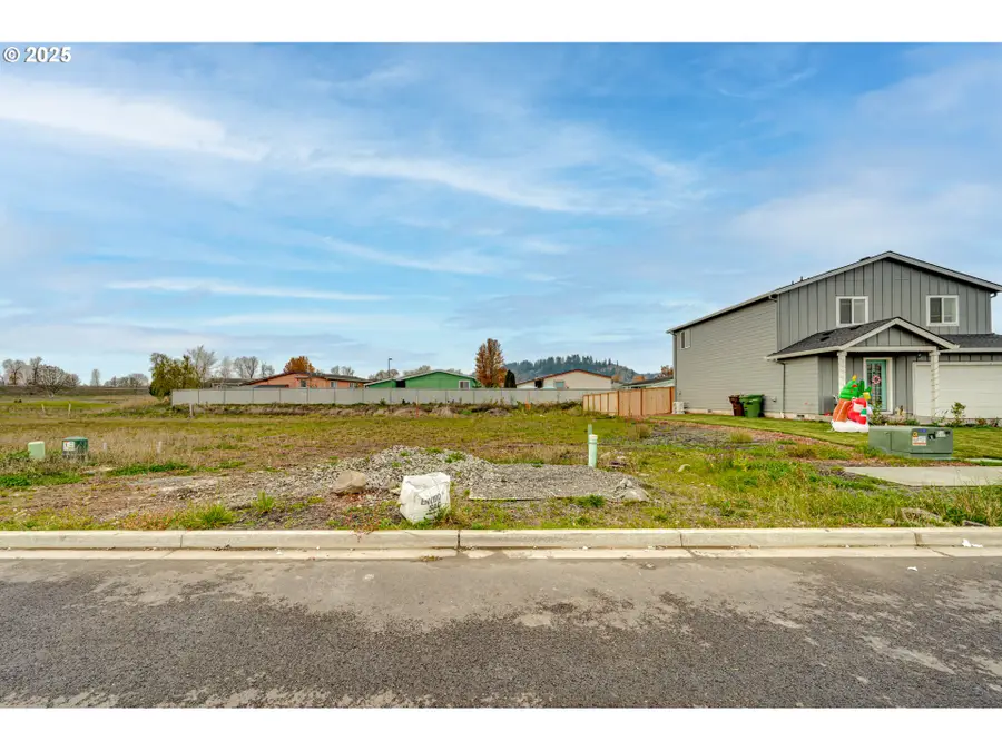 2023 Henderson Way, Longview, WA 98632 - #2