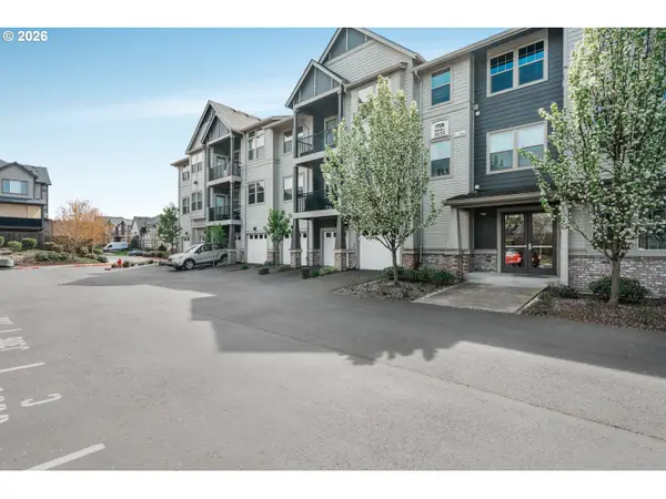 17126 SW Snowdale St #102, Beaverton, OR 97007