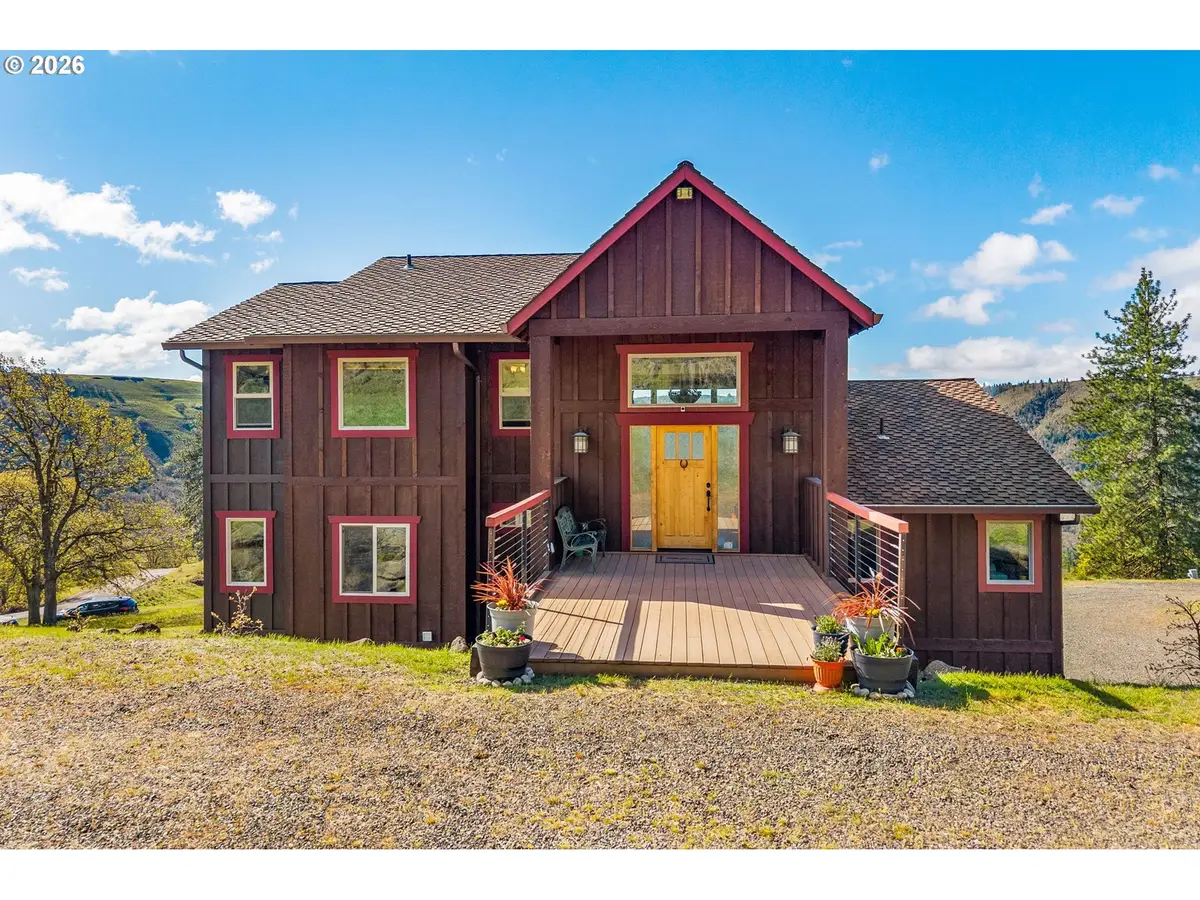 115 Wahkiacus Heights Rd, Wahkiacus, WA 98670 - #1