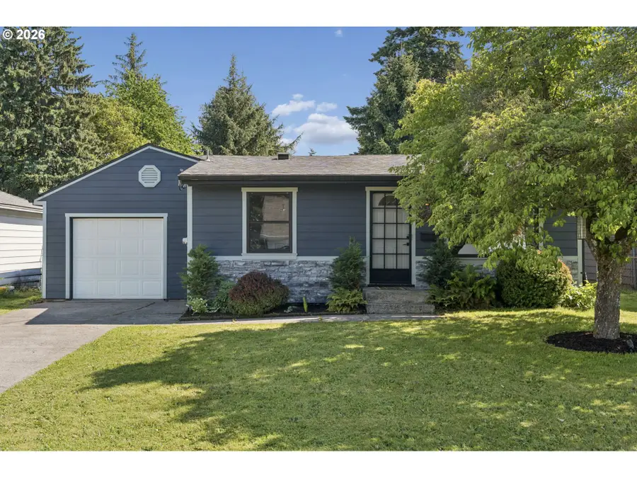10910 NE Knott St, Portland, OR 97220 - #3