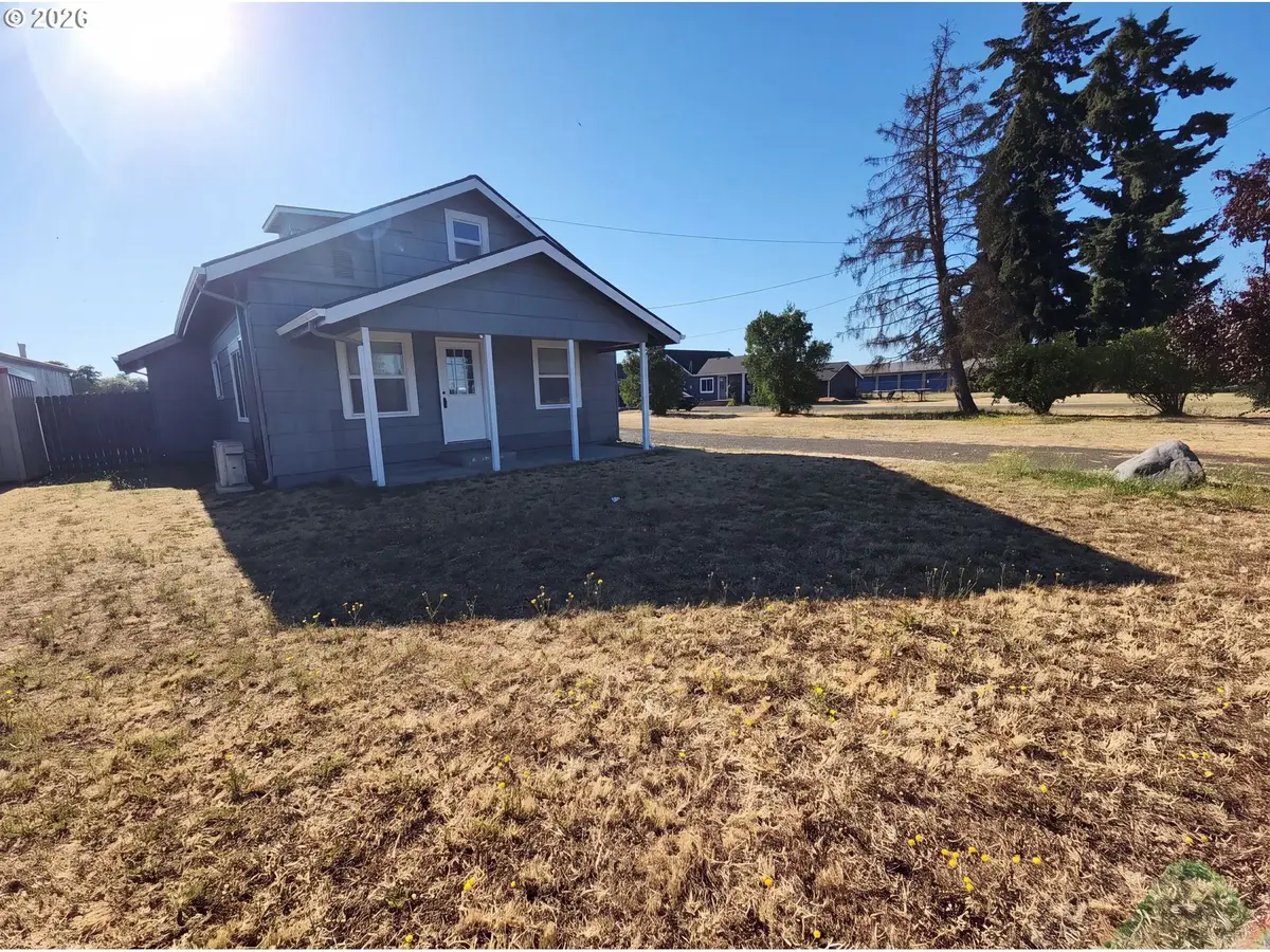 93291 Prairie Rd, Junction City, OR 97448 - #1