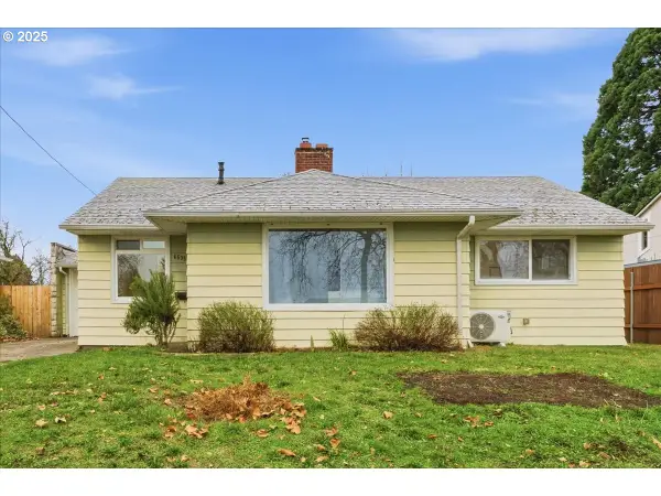 8535 SE Stephens St, Portland, OR 97216