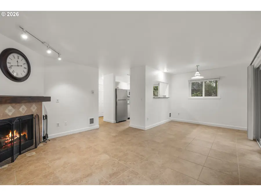 20050 Snowdrop Ct #1, Northwest Clackamas, OR 97068 - #2