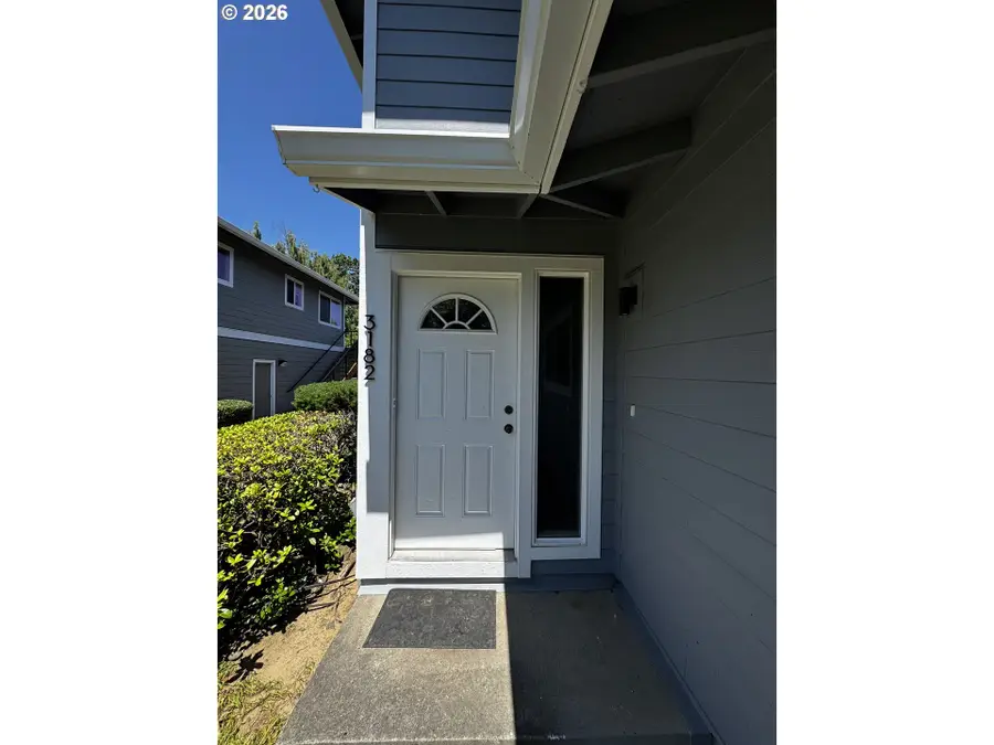 3182 NE 16th St, Gresham, OR 97030 - #2