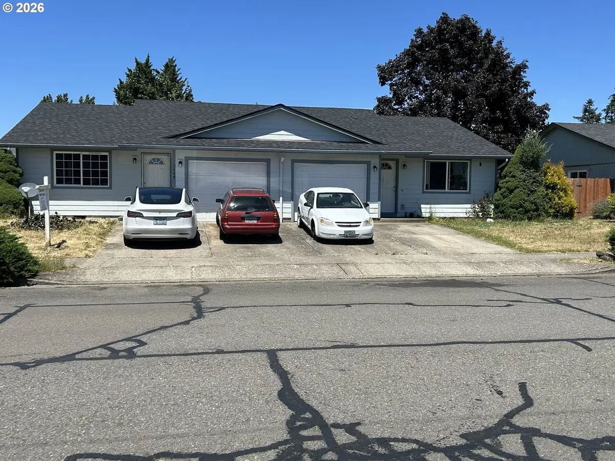 1467 W Locust St, Stayton, OR 97383 - #1