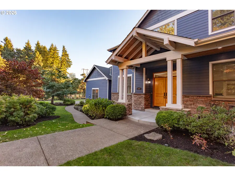 3160 Summit Sky Blvd, Eugene, OR 97405 - #3