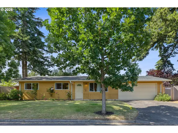 13849 SE Taylor St, Portland, OR 97233