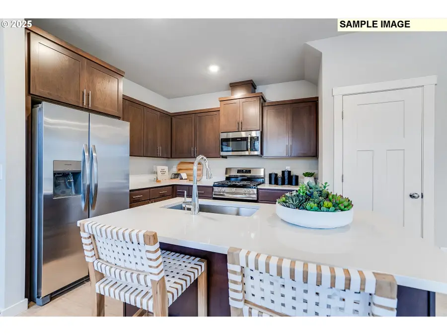 7270 SE Butternut Creek Pkwy, Hillsboro, OR 97123 - Image #3